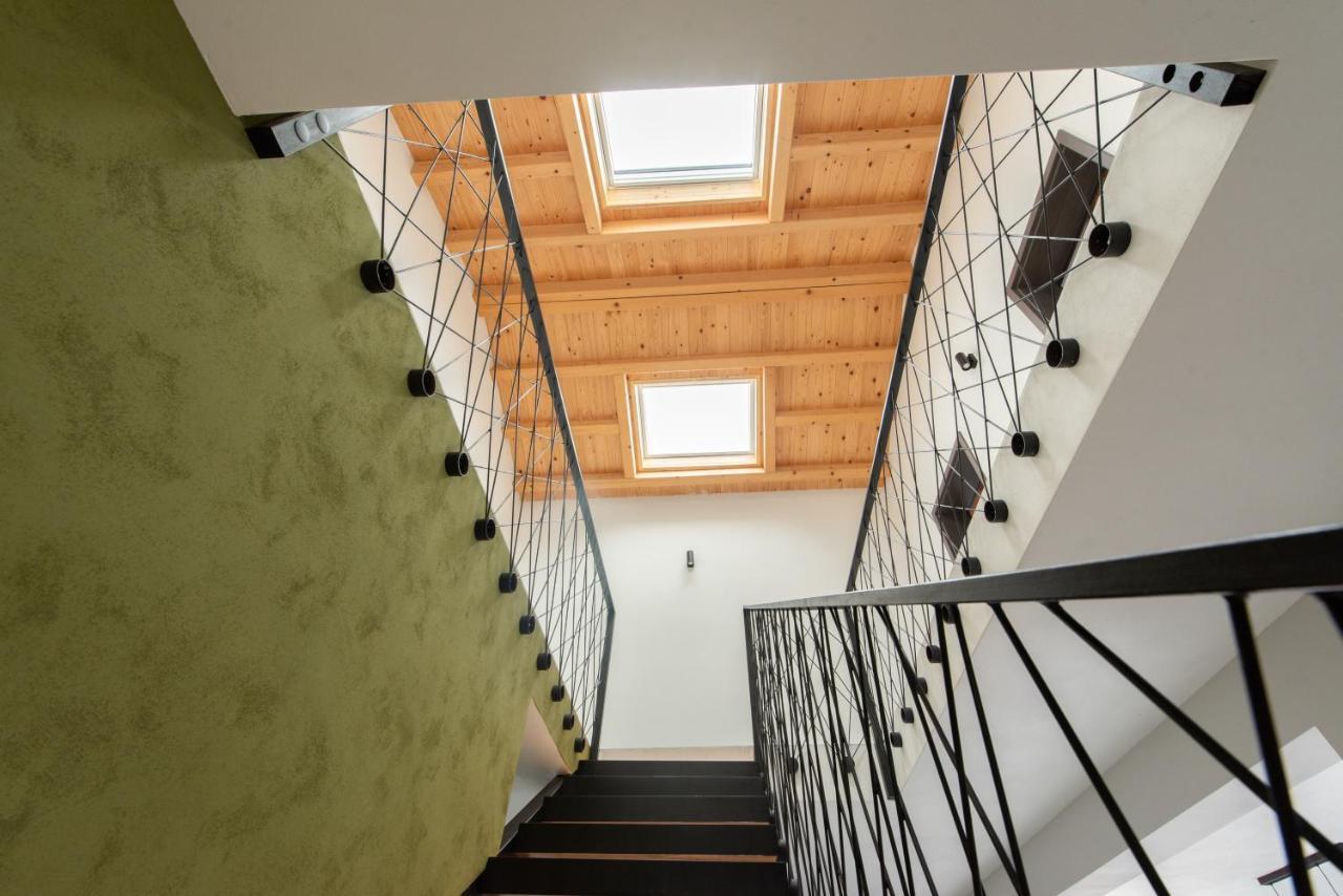 Villa Zara Santalezi エクステリア 写真